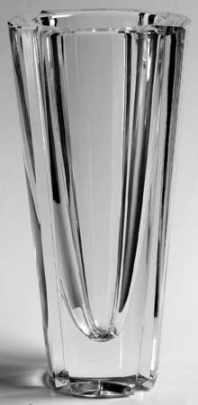 Marin Vertical Cut (Indent base) by Orrefors