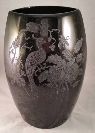Peacock Reverse Black by Paden City