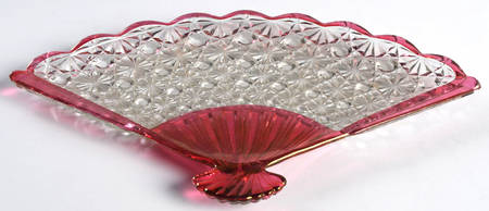Daisy & Button Ruby Flash by Rainbow Art Glass