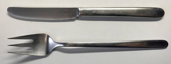2726 (Stainless) by C Hugo Pott