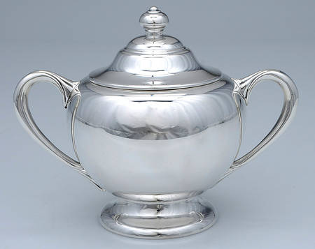 500-Plain (Sterling, Hollowware) by Dunkirk Silversmiths