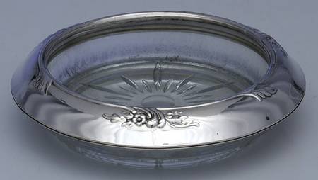 R40 (Sterling, Hollowware) by Frank Whiting