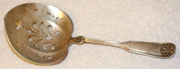 Hampton (Sterling, 1913, Lion-Anchor-G) by Gorham Silver