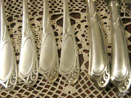 HEN44 (Stainless) by J A Henckels (Zwilling)