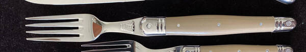 Laguiole-Mastic Taupe (Stainless) by Jean Dubost (France)