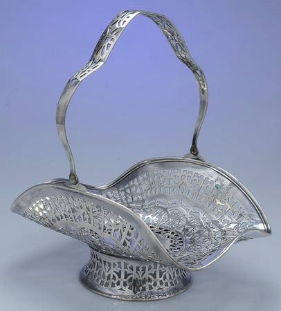 12634 (Silverplate, Hollowware) by Middletown Silver Co