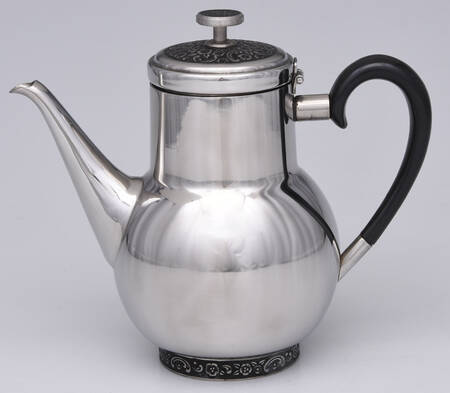 Mediterranea (Stainless, Hollowware) by Oneida Silver