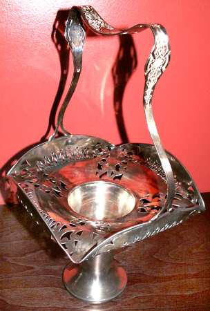 1129 (Silverplate, Hollowware) by Oneida Silver