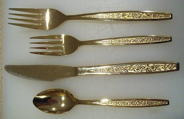 PTC14 (Gold Electroplate) by Present