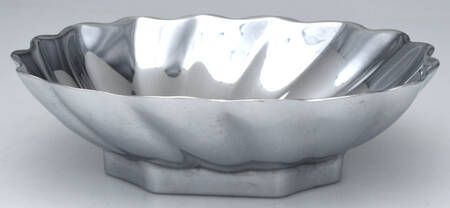Eddy (Armetale, Hollowware) by Wilton Armetale