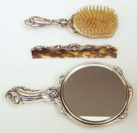 1447 (Sterling, Hollowware) by Wm B Kerr