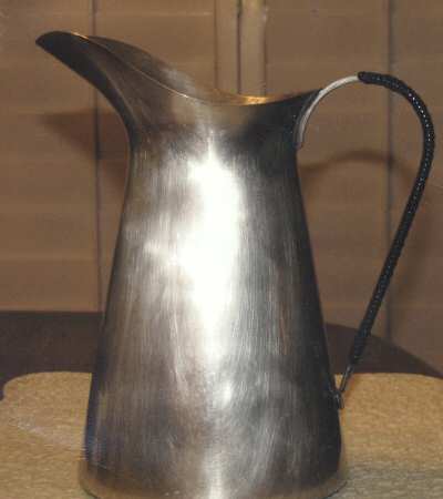 5640 (Sterling, Hollowware) by Wallace Silver