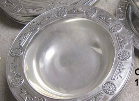 WIA6 (Armetale, Hollowware) by Wilton Armetale