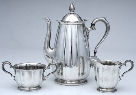 138 (Pewter, Hollowware) by Homan