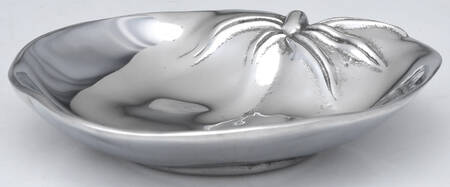 Farmer's Market (Aluminum, Hollowware) by Mariposa